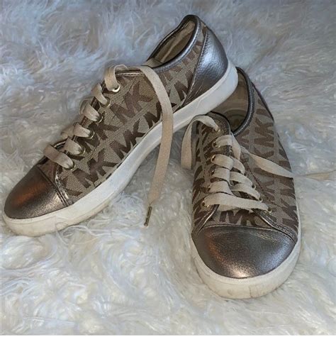 comprar zapatillas michael kors|Michael Kors gold tennis shoes.